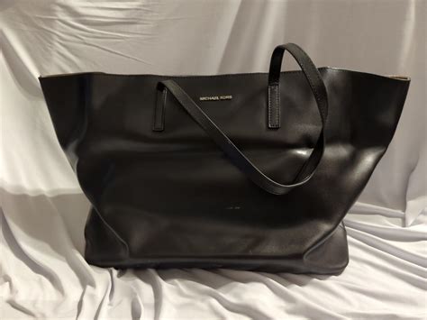 emry large tote michael kors|Emry Extra.